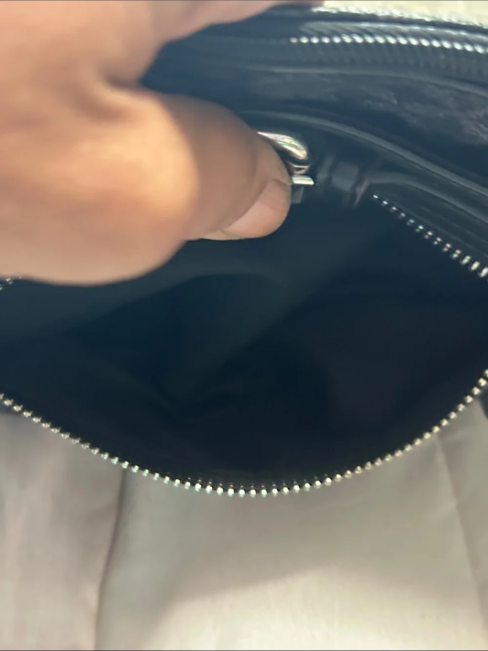 N/A stylish black